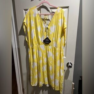 NWT Ava & Viv Yellow and White Dress 2x